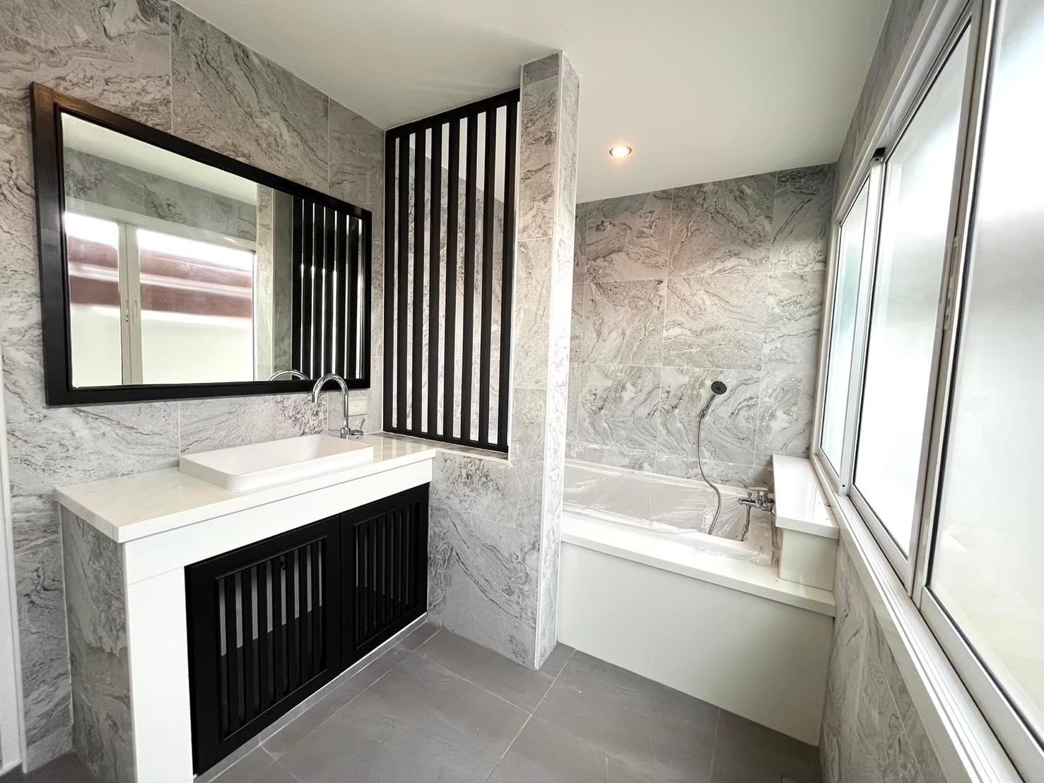 #ขายบ้านพัทยา ซอยเขาตาโล หมู่บ้านนิบบาน่า เฉดใกล้โรงเรียนนานาชาติ 3 ห้องนอน 2 ห้องน้ำ ตกแต่งพร้อมอยู่ สวยมาก #บ้านมือ1 รปภ. 24 ชั่วโมง