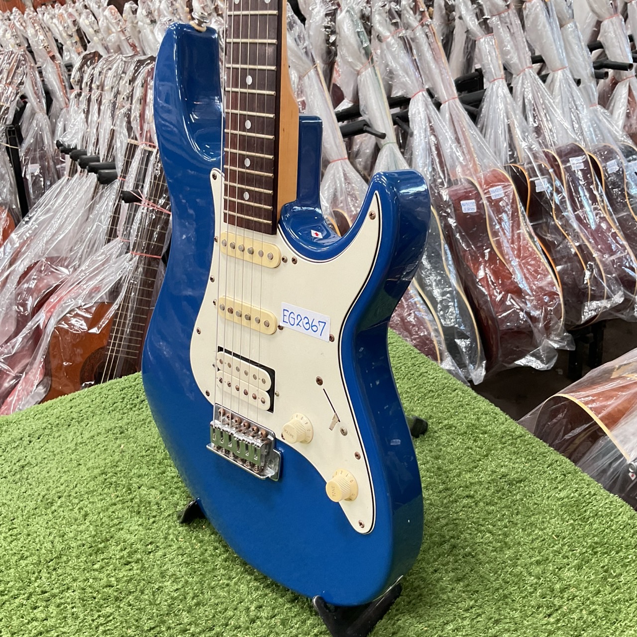 กีต้าร์ไฟฟ้า CHATTING BRID