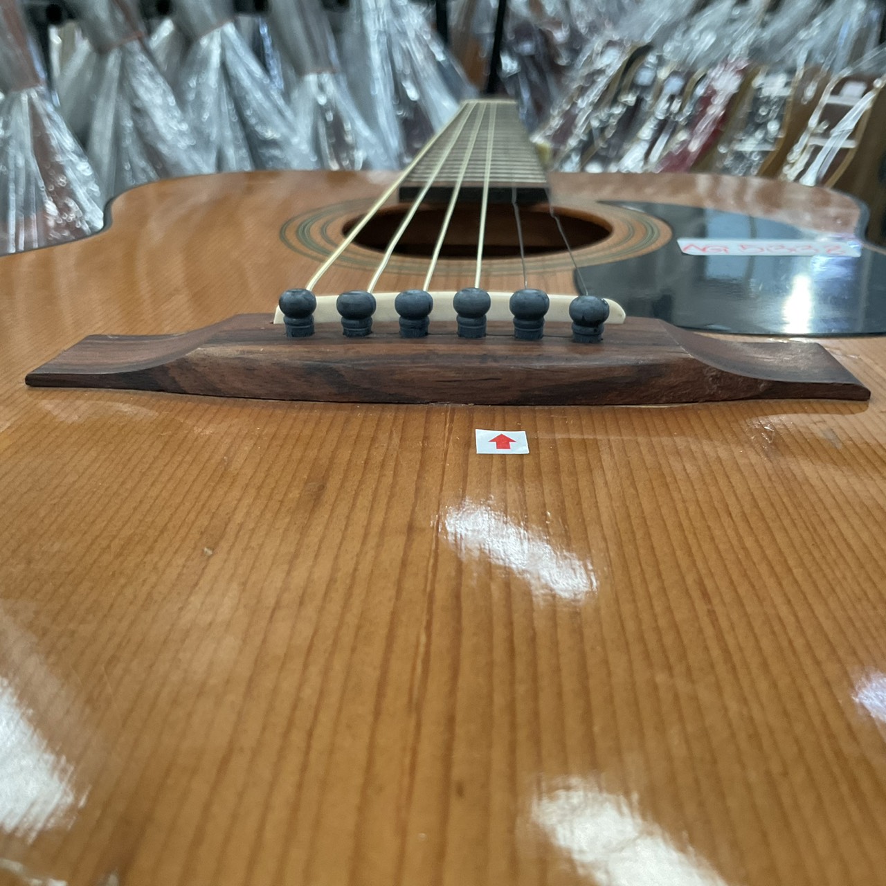 กีต้าร์โปร่ง Hotta : No.100