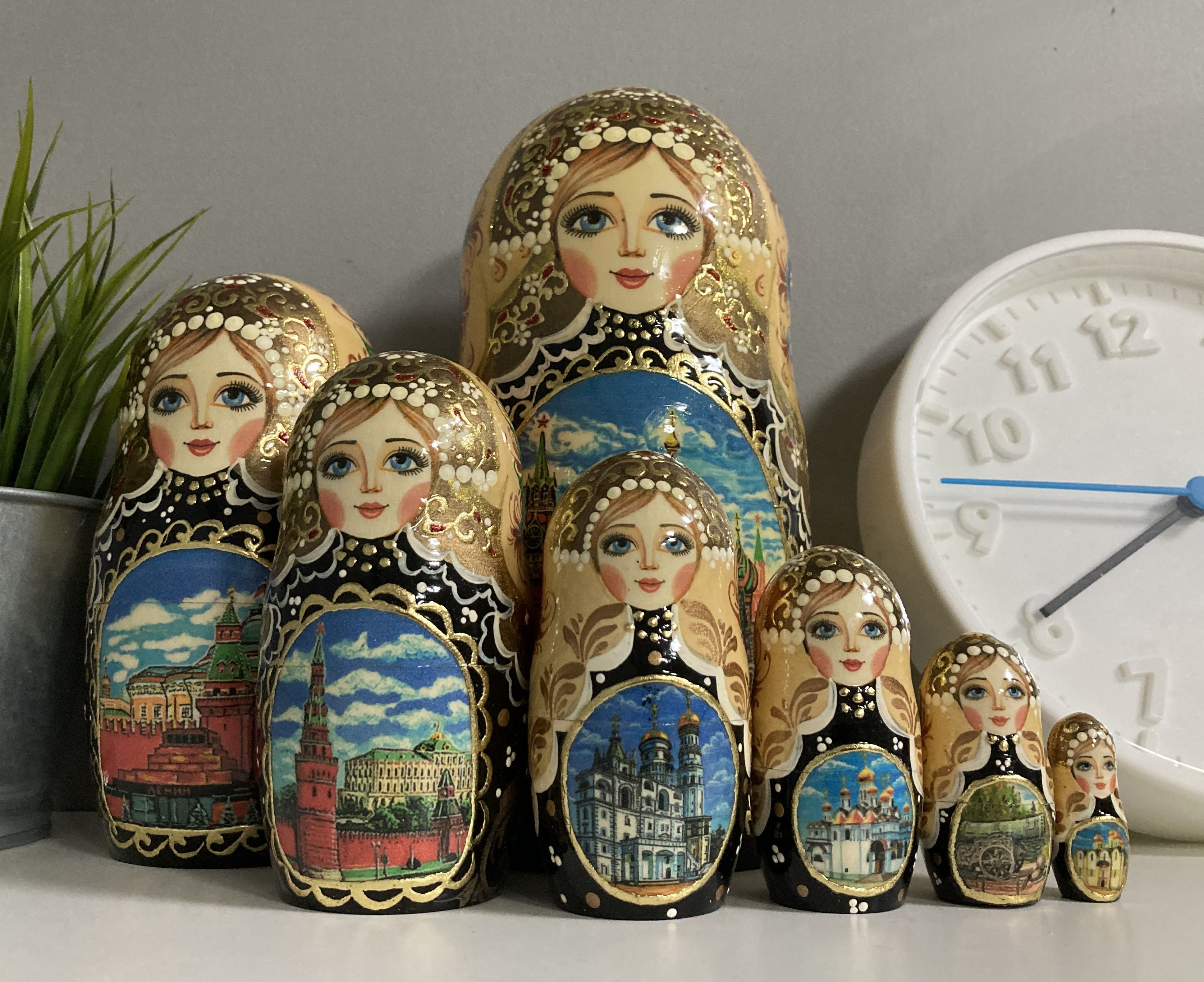 ตุ๊กตาแม่ลูกดก (Matryoshka) - Premium Doll From Russia With Love "Москва́"
