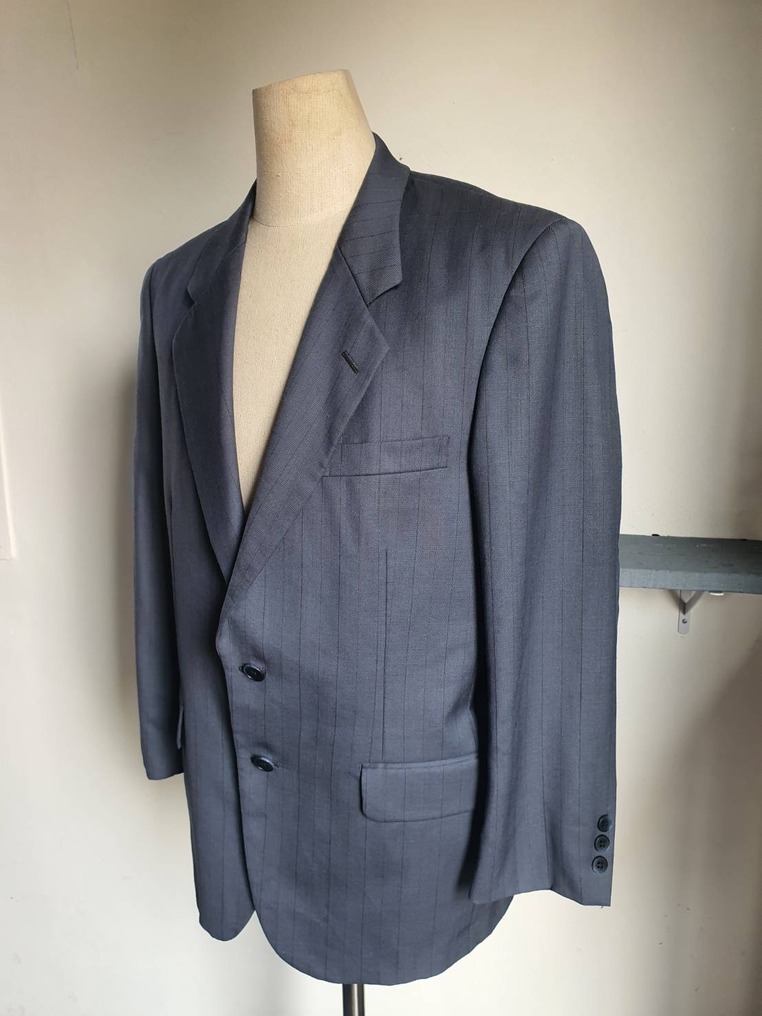 SUIT-B0001 เสื้อสูท มือสอง แบรนด์ สีเทาอมฟ้าคราม อก 40 นิ้ว