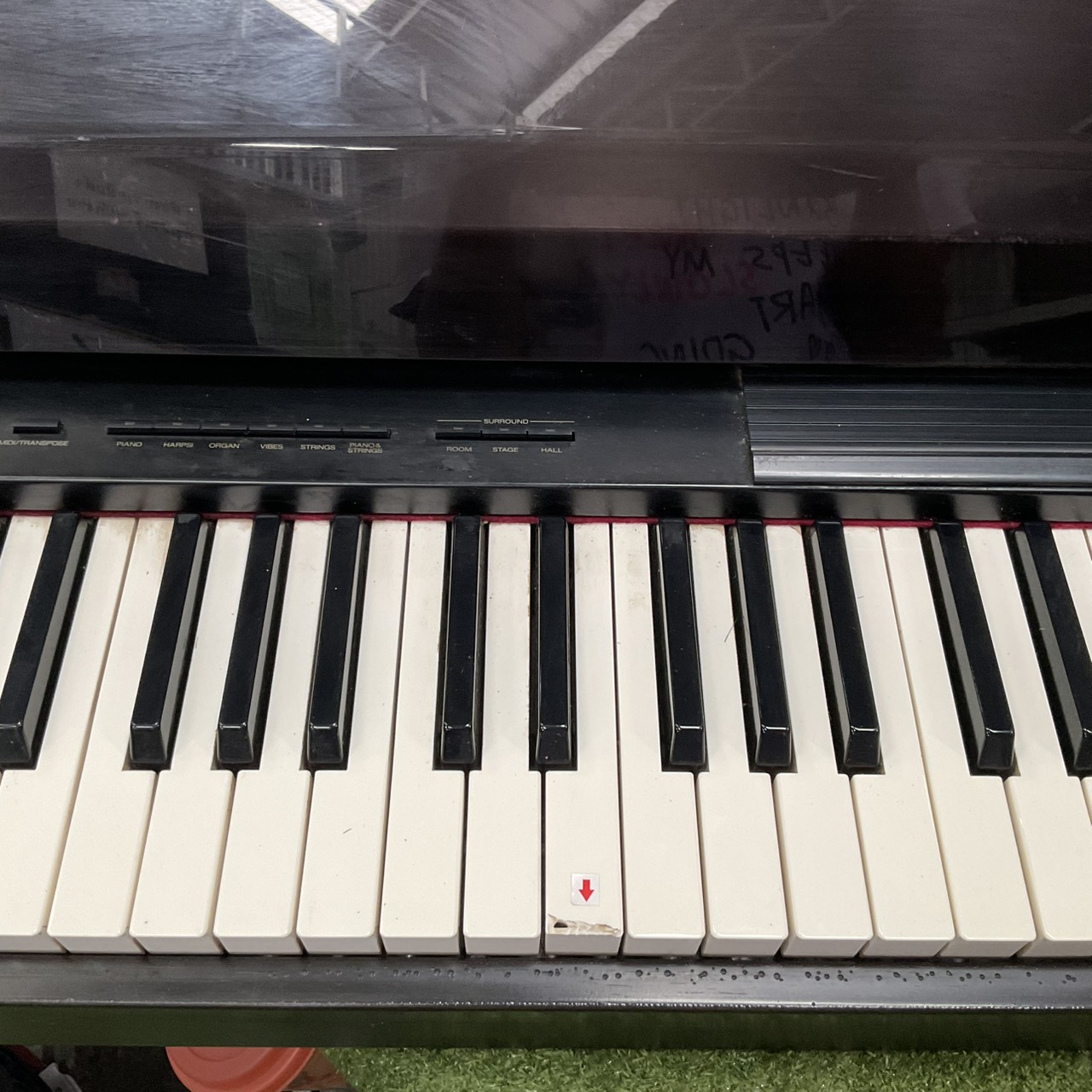 เปียโน KORG : C-800 สินค้าไม่พร้อมใช้งาน (ต้องซ่อม)