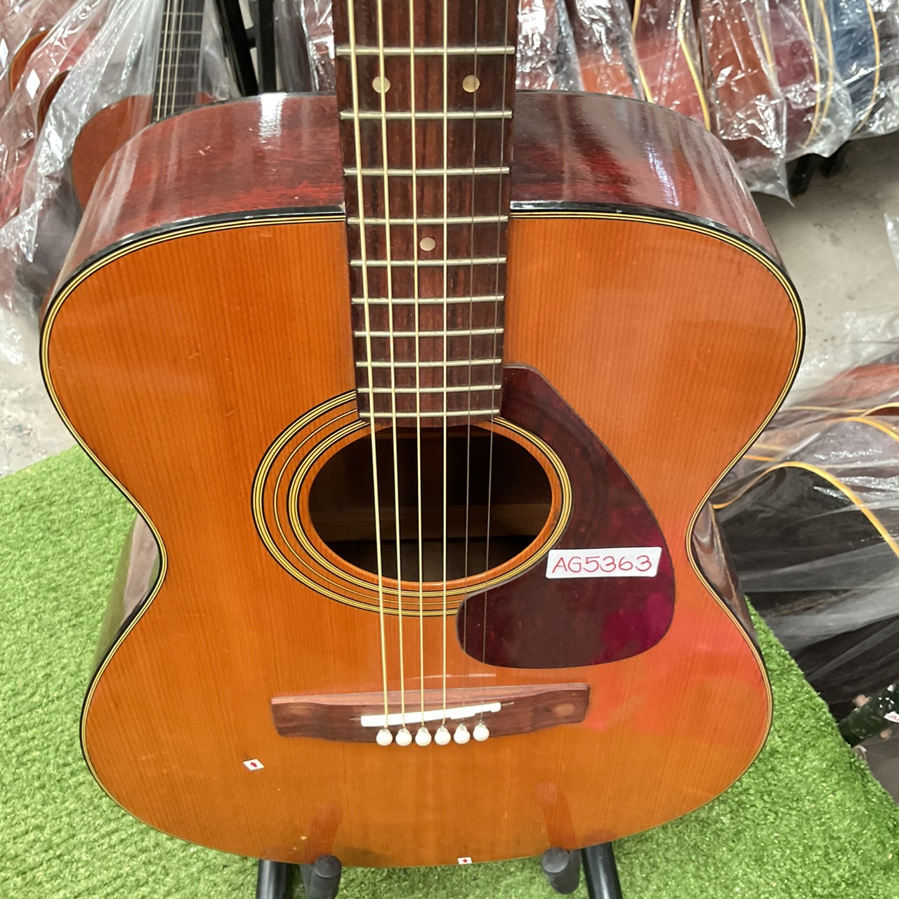 กีต้าร์โปร่ง YAMAHA : FG-130