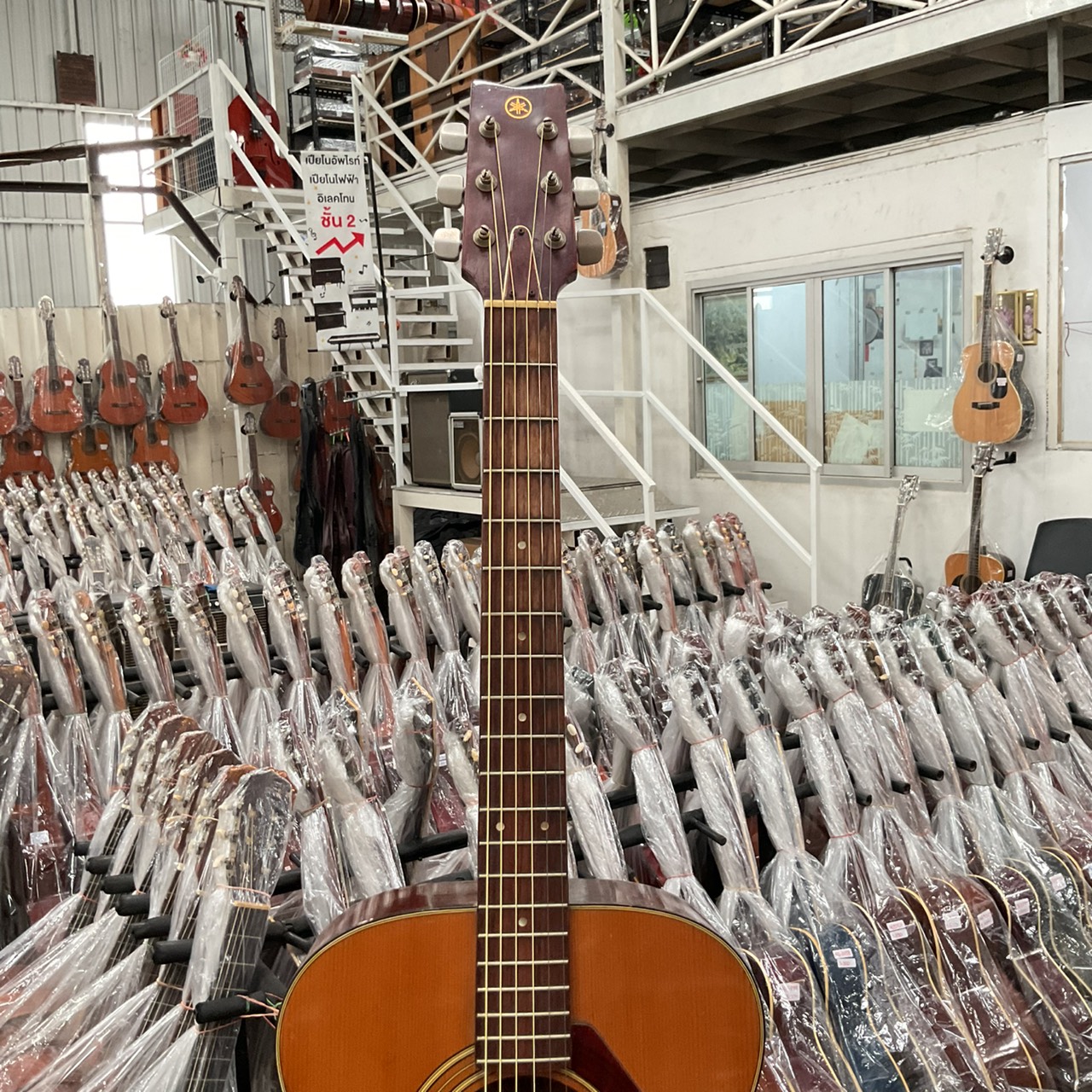 กีต้าร์โปร่ง YAMAHA : FG-130