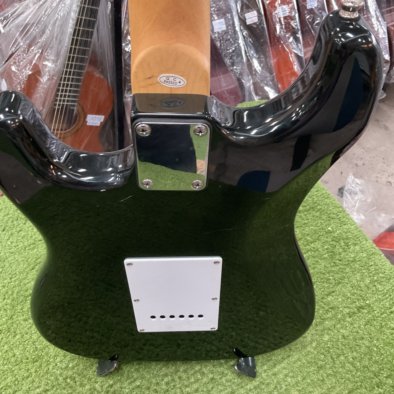 กีต้าร์ไฟฟ้า SELDER