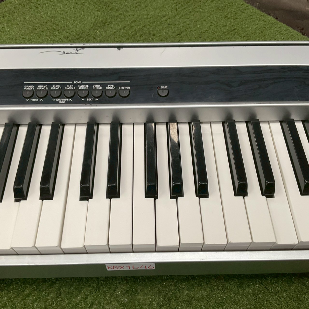 เปียโน CASIO : PX-100 สินค้าไม่พร้อมใช้งาน (ต้องซ่อม)