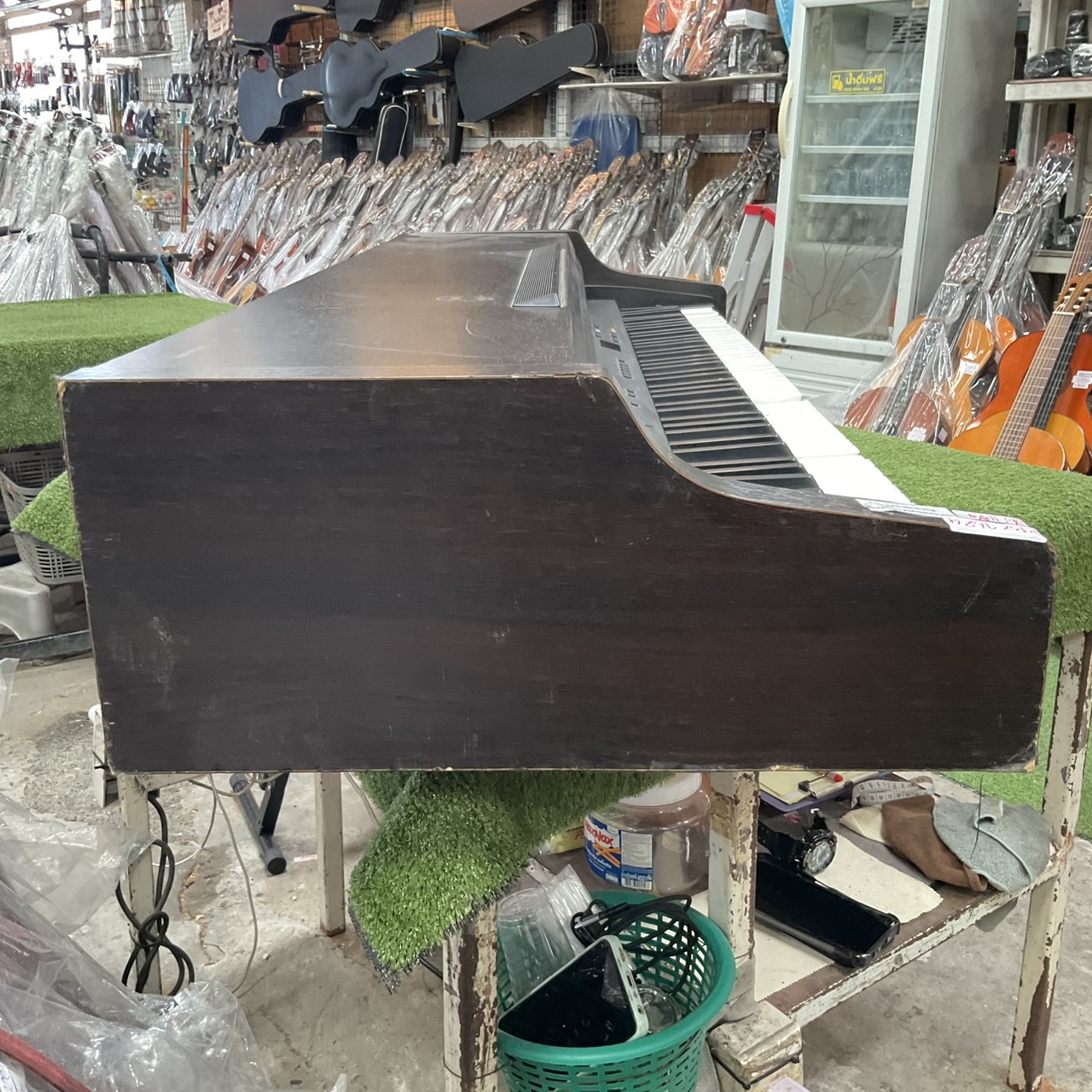 เปียโน YAMAHA : CLP-820 สินค้าไม่พร้อมใช้งาน (ต้องซ่อม)