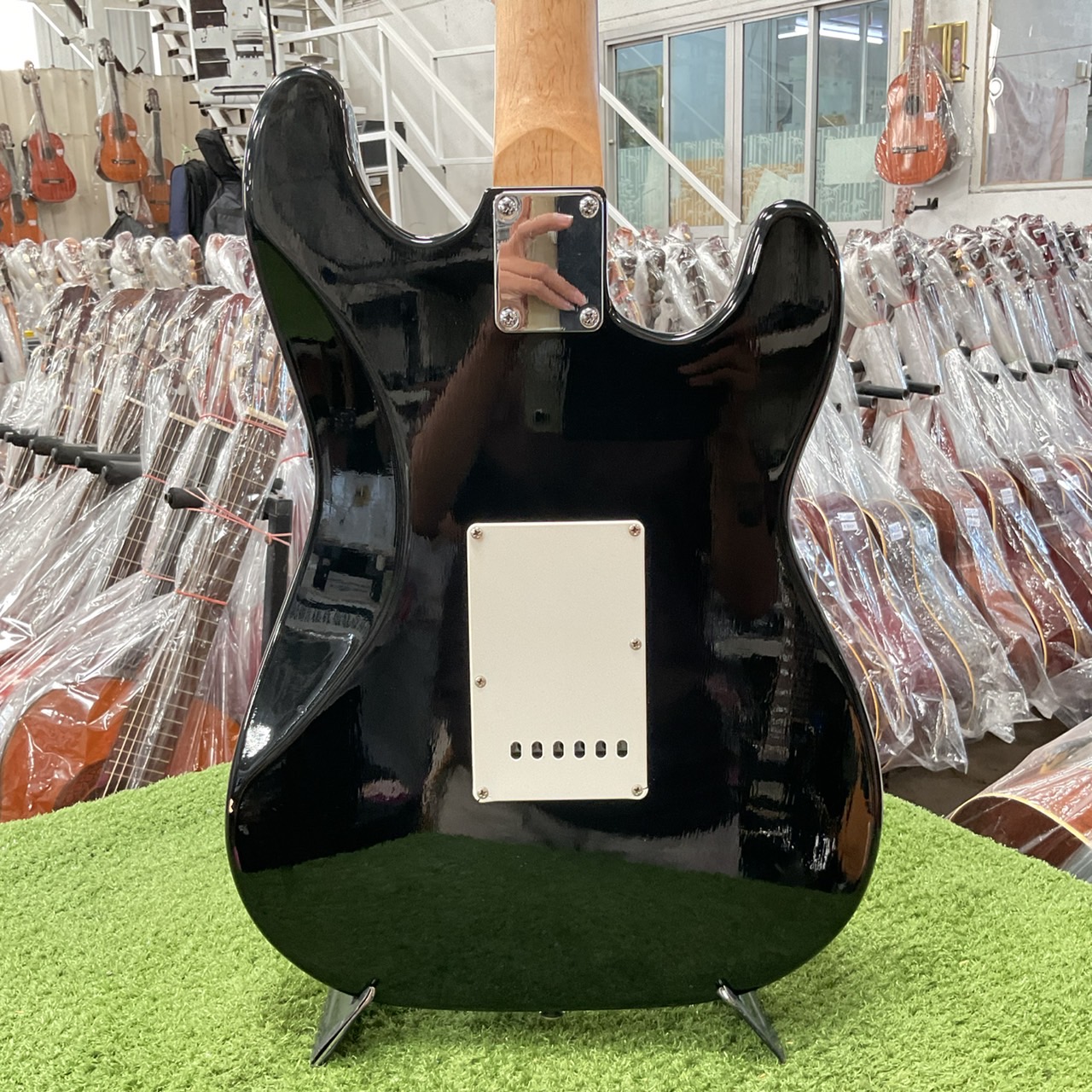 กีต้าร์ไฟฟ้า PHOTO GENIC (มือซ้าย)