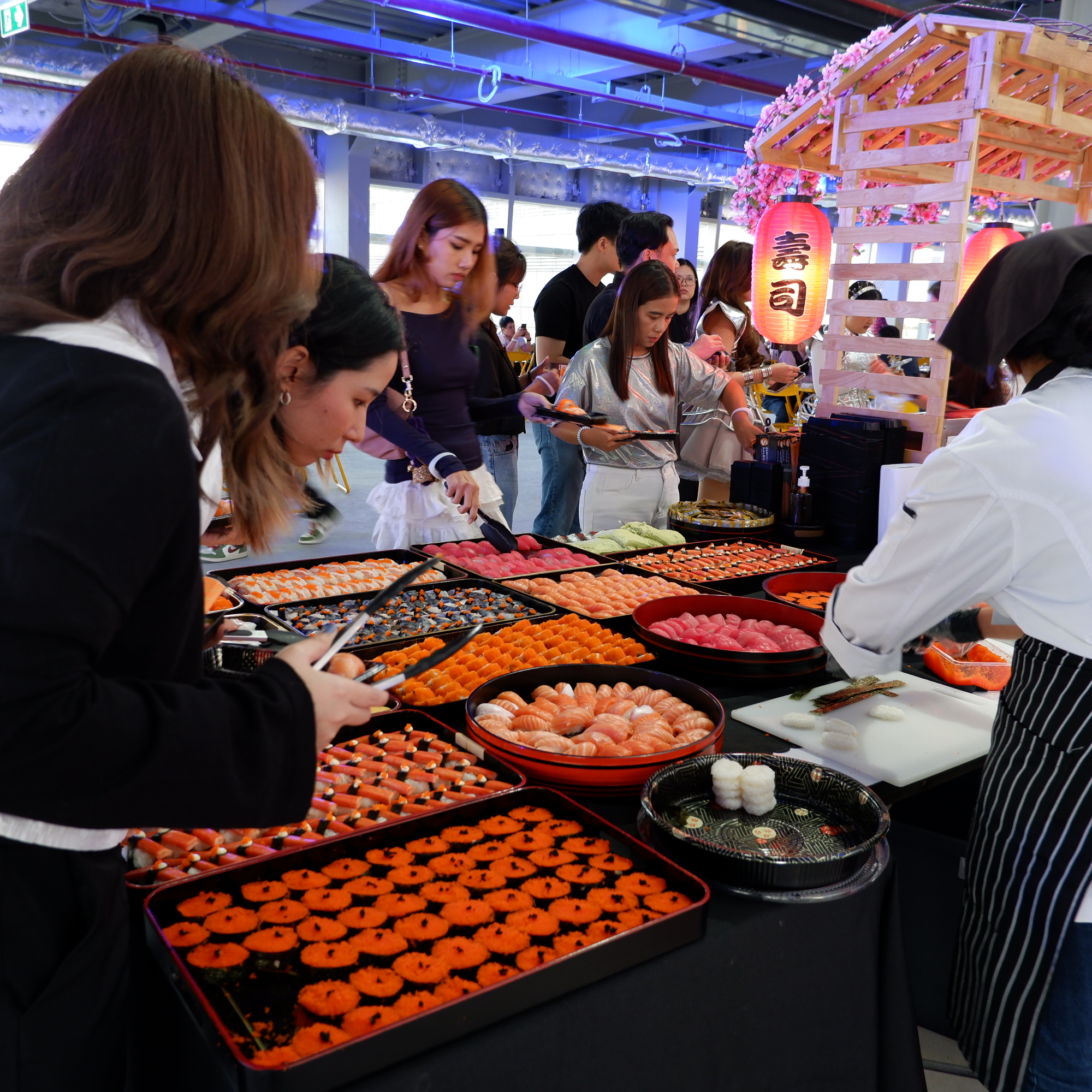 รับจัดเลี้ยงอาหารญี่ปุ่น ซูชิ ซาซิมิ แซลมอน นอกสถานที่ ณ One Bangkok เขตปทุมวัน