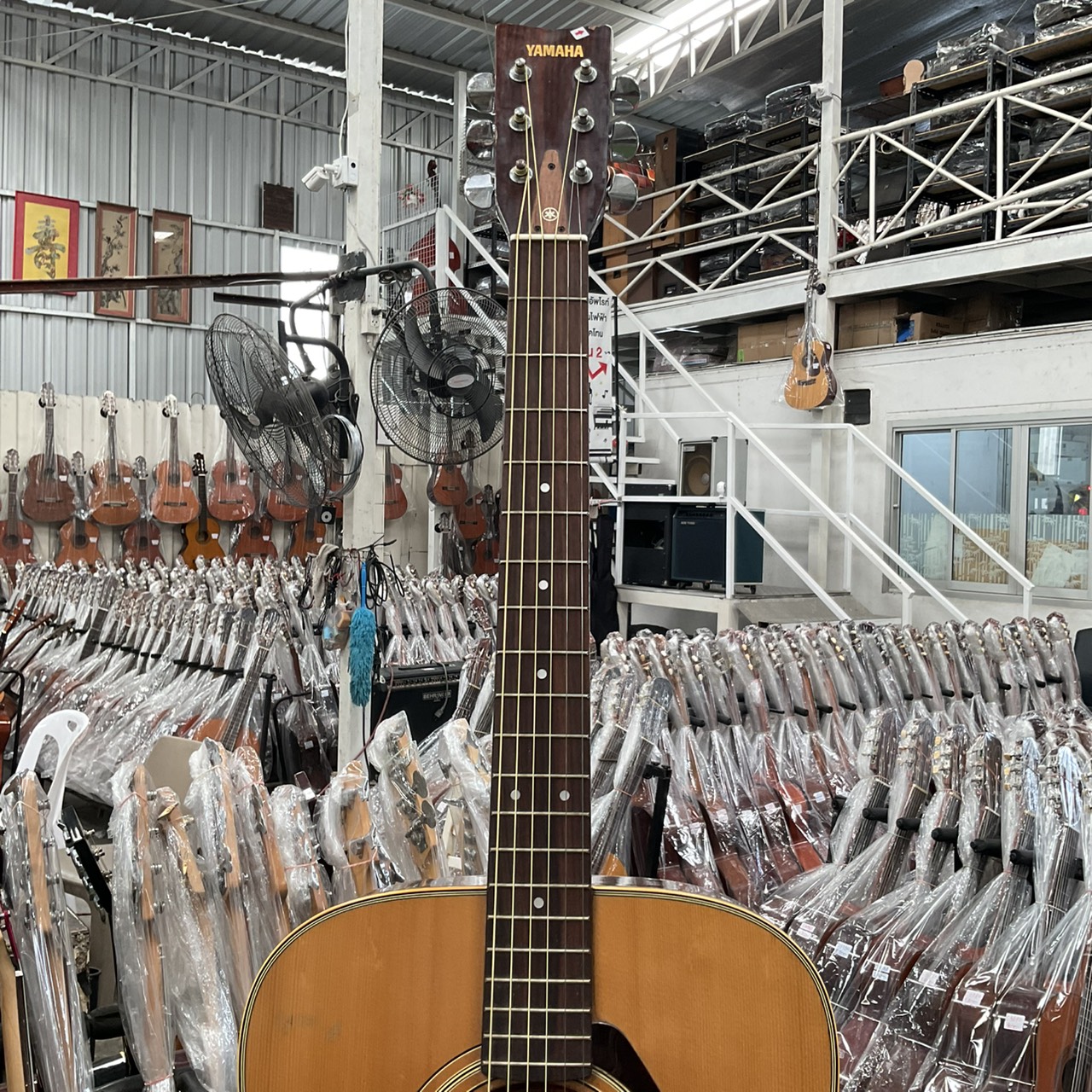 กีต้าร์โปร่ง YAMAHA : FG-151