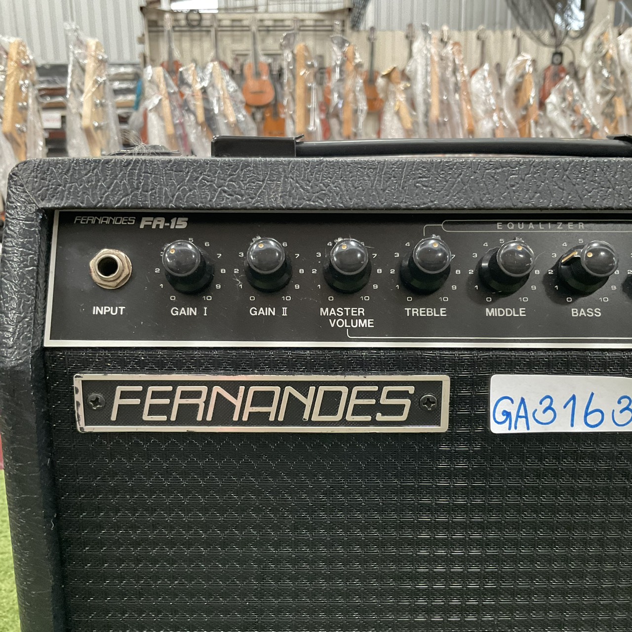 แอมป์กีต้าร์ FERNANDES : FA-15