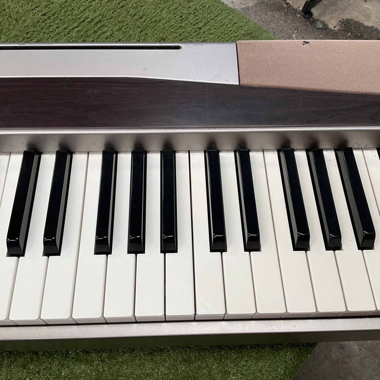 เปียโน CASIO : PX-100 สินค้าไม่พร้อมใช้งาน (ต้องซ่อม)