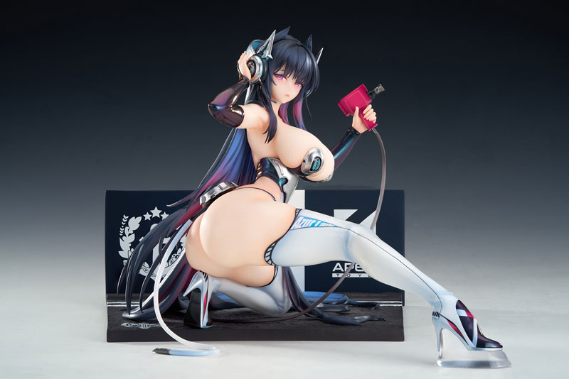 [Bonus] Azur Lane Strasbourg Faerie of the Race Circuit Ver. 1/7 Complete Figure(Pre-order)