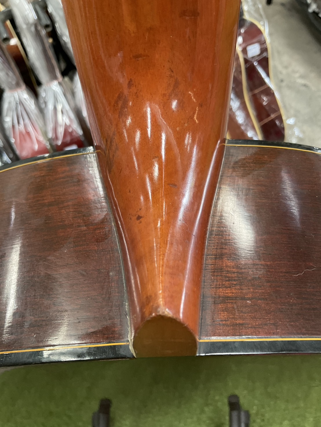 กีต้าร์คลาสสิค YAMAHA : G-70D