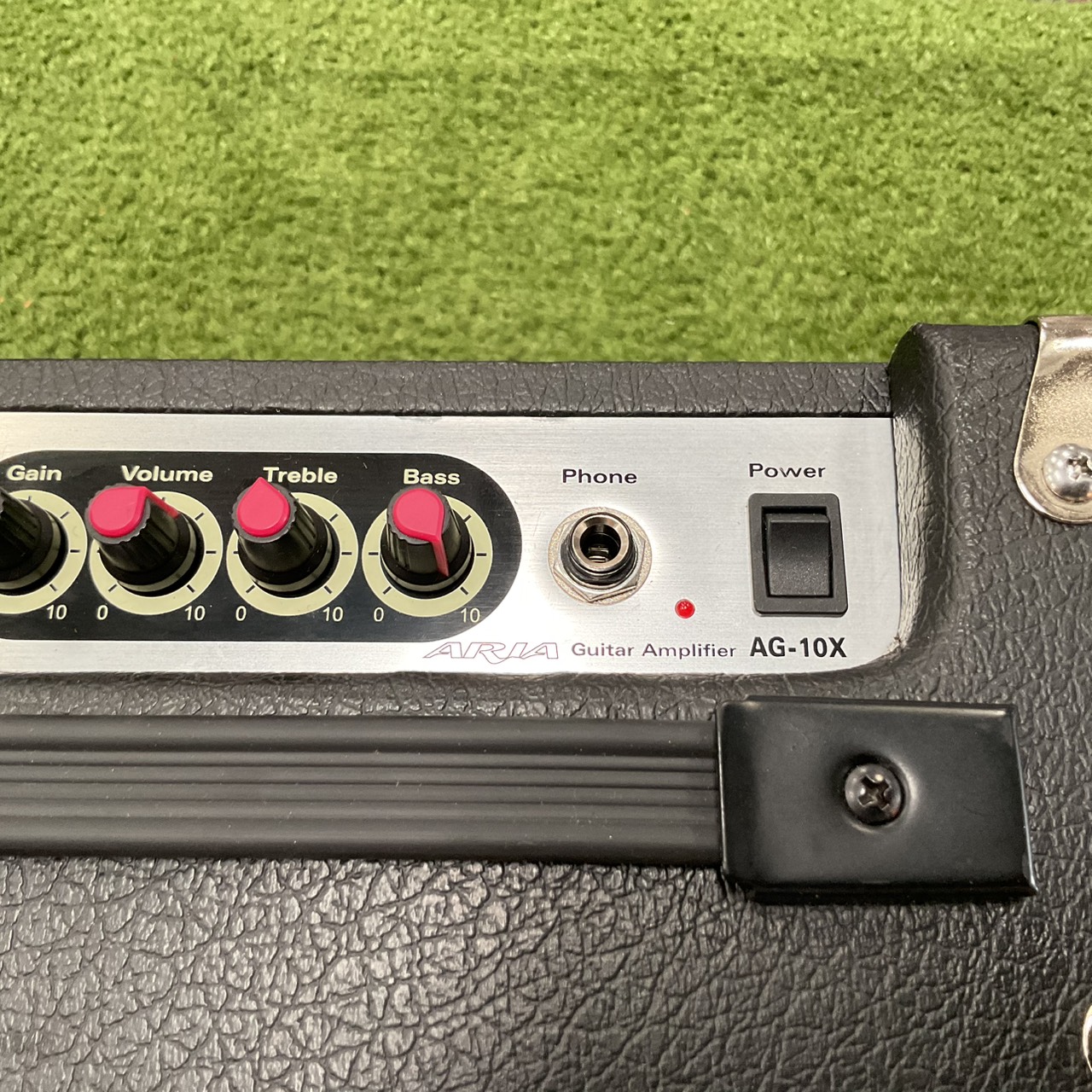 แอมป์กีต้าร์ ARIA : AG-10X
