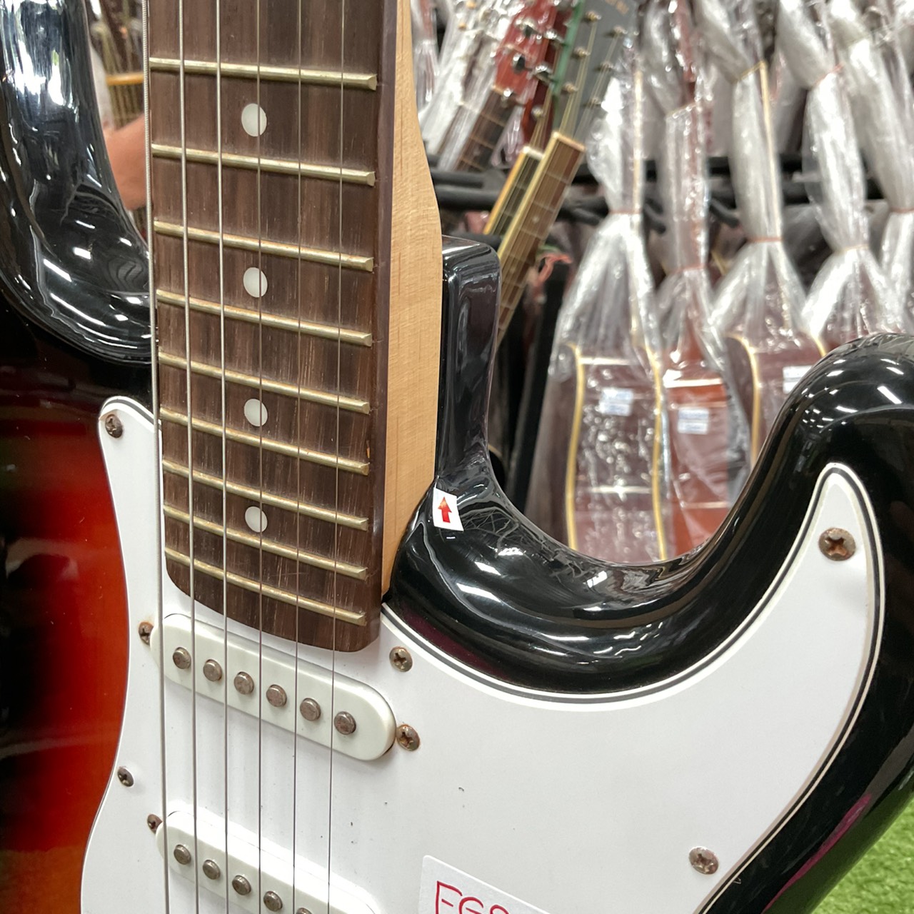 กีต้าร์ไฟฟ้า BUSKER'S