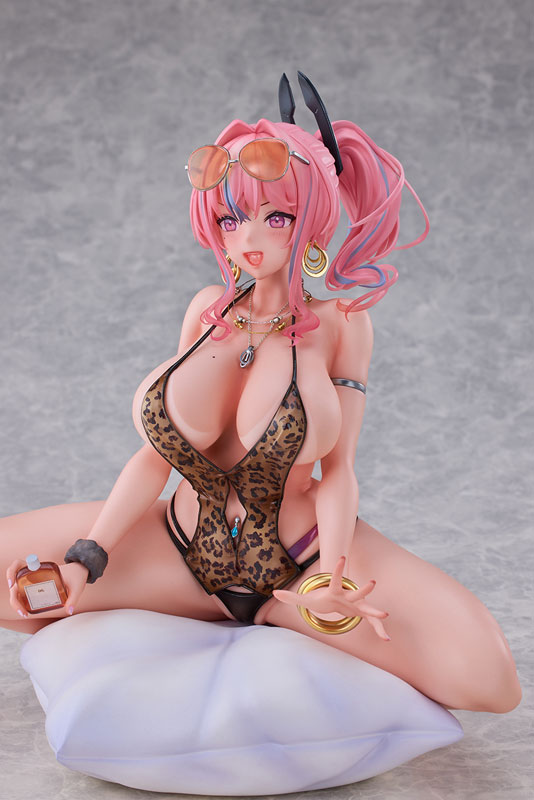 Azur Lane Bremerton Pillowed Counseling ver. 1/4 Complete Figure(Pre-order)(Single Shipment)