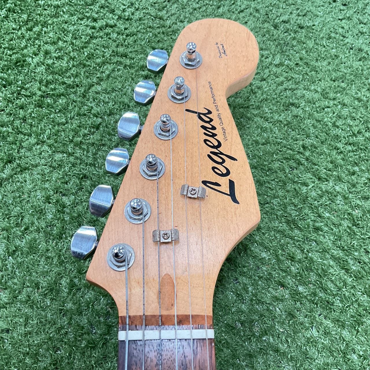 กีต้าร์ไฟฟ้า Legend