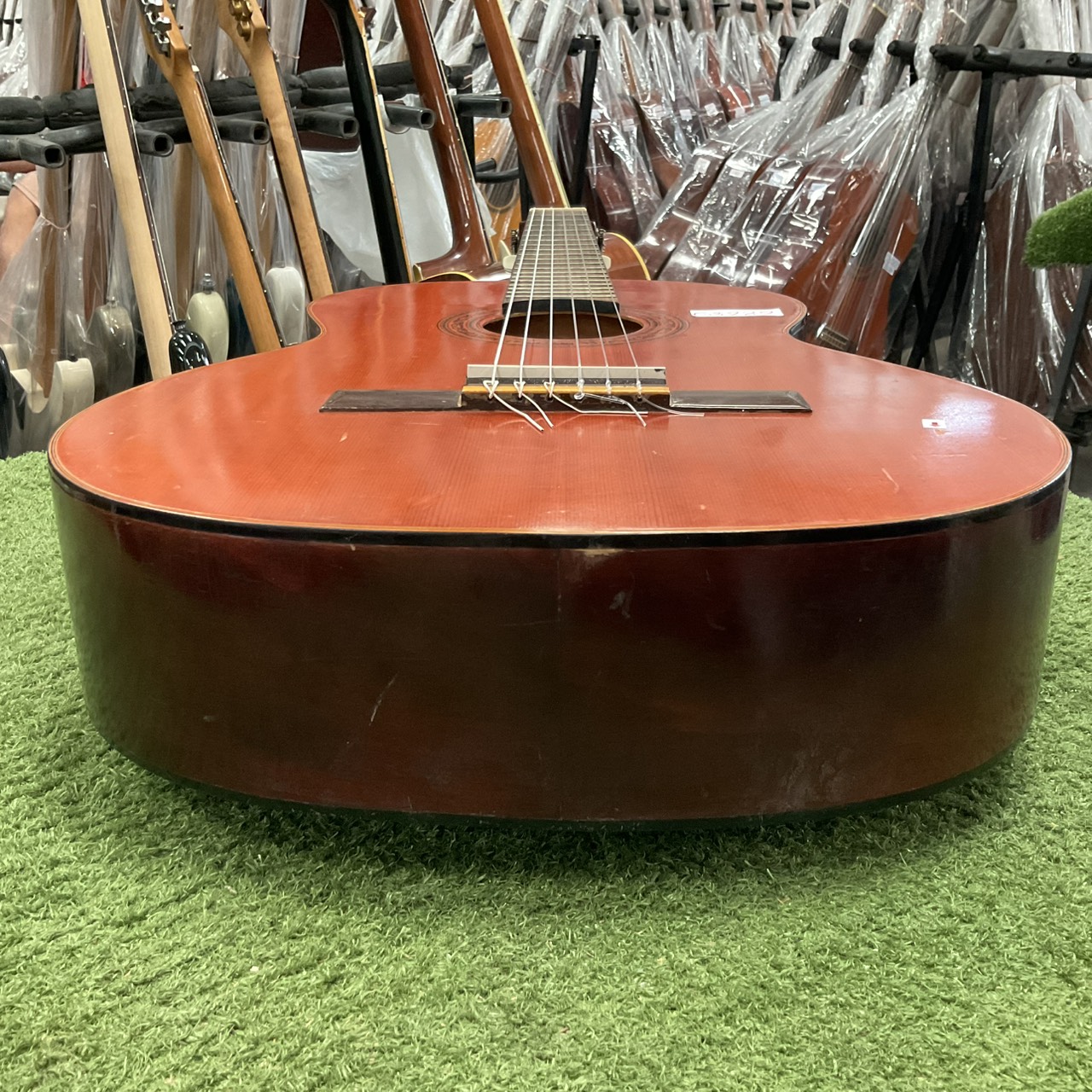 กีต้าร์คลาสสิค ZEN-ON GUT : ZG-60