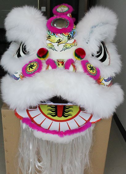 南狮舞狮道 เชิดสิงโต(แบบทางใต้ของจีน) Lion Dances(Southern China)