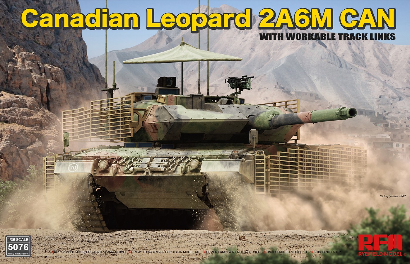 โมเดลรถถัง Ryefield Model (RFM) 1/35 RM-5076 Canadian LEOPARD 2A6M CAN with workable track links
