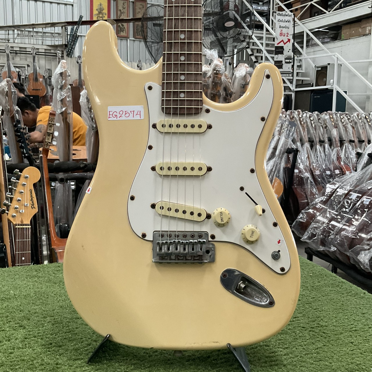 กีต้าร์ไฟฟ้า SELDER