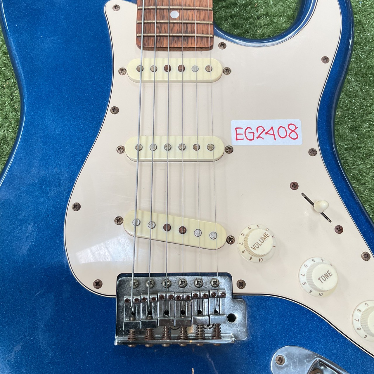 กีต้าร์ไฟฟ้า Legend