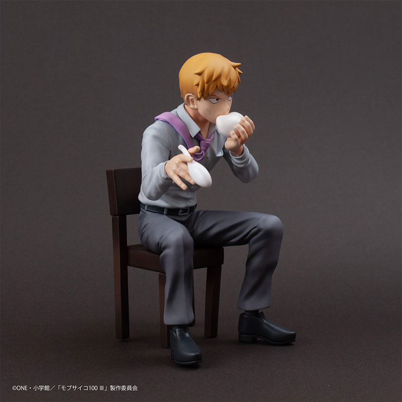 [Bonus] Mob Psycho 100 III x Bunbougu Cafe 2022 Figure Arataka Reigen(Provisional Pre-order)