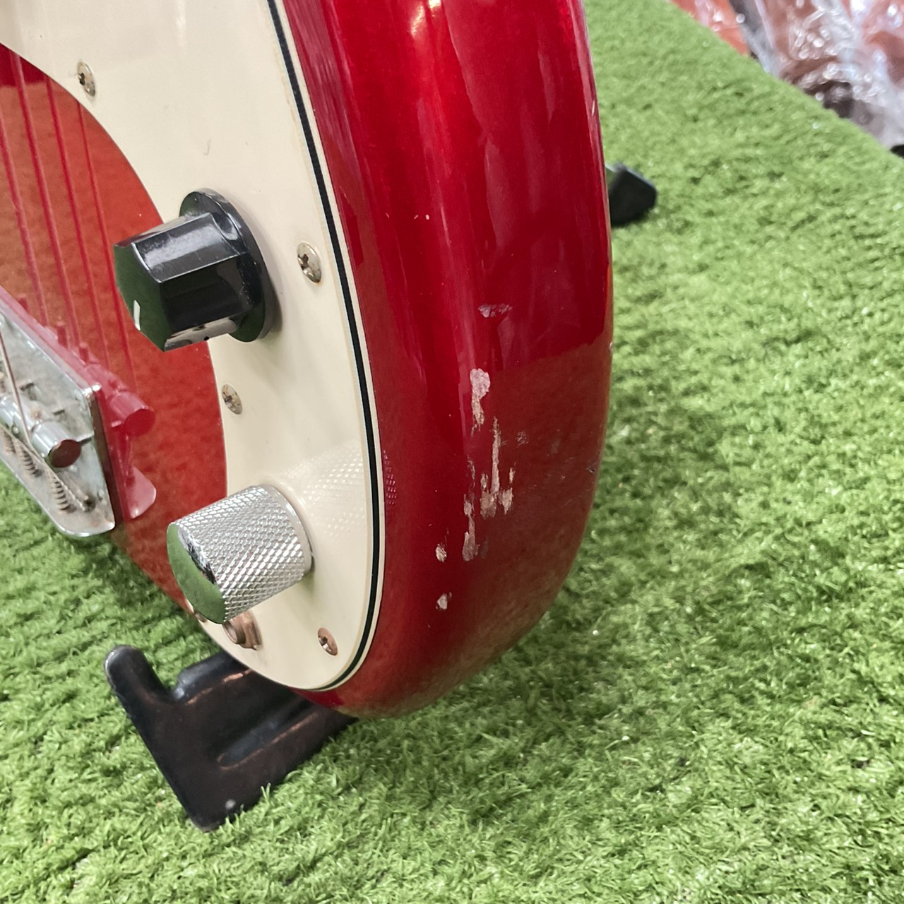 กีต้าร์เบส SELDER