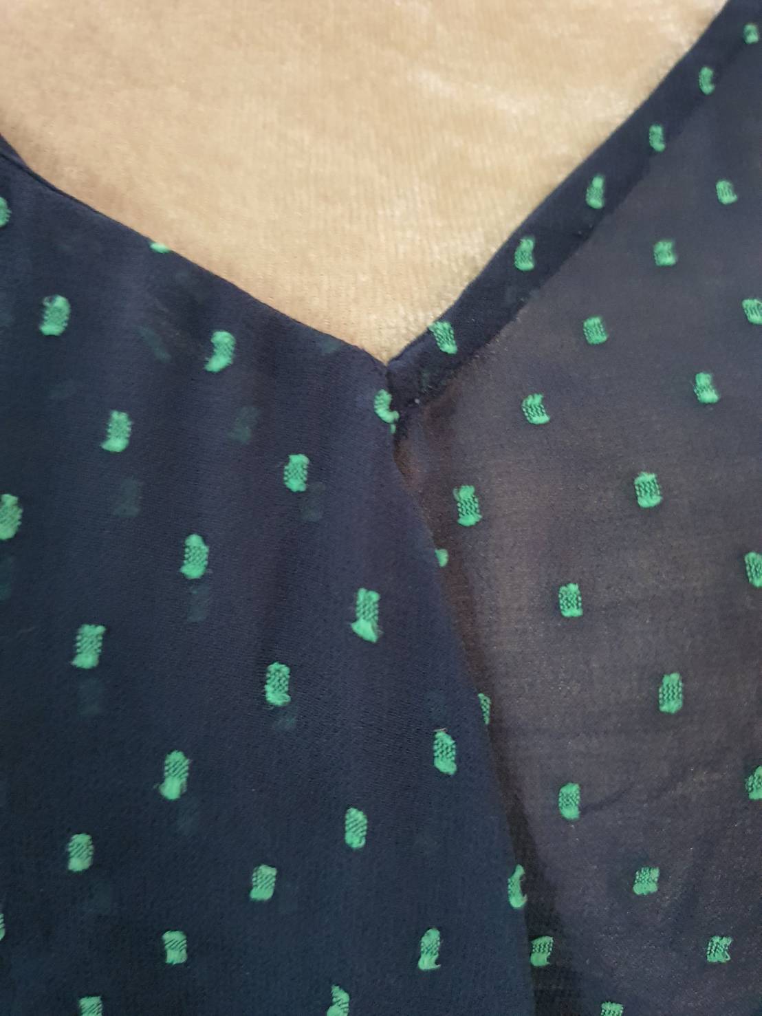 FF05657 เสื้อแฟชั่นชีฟอง สีน้ำเงิน ลายจุด มือสอง แบรนด์ CATHERINES