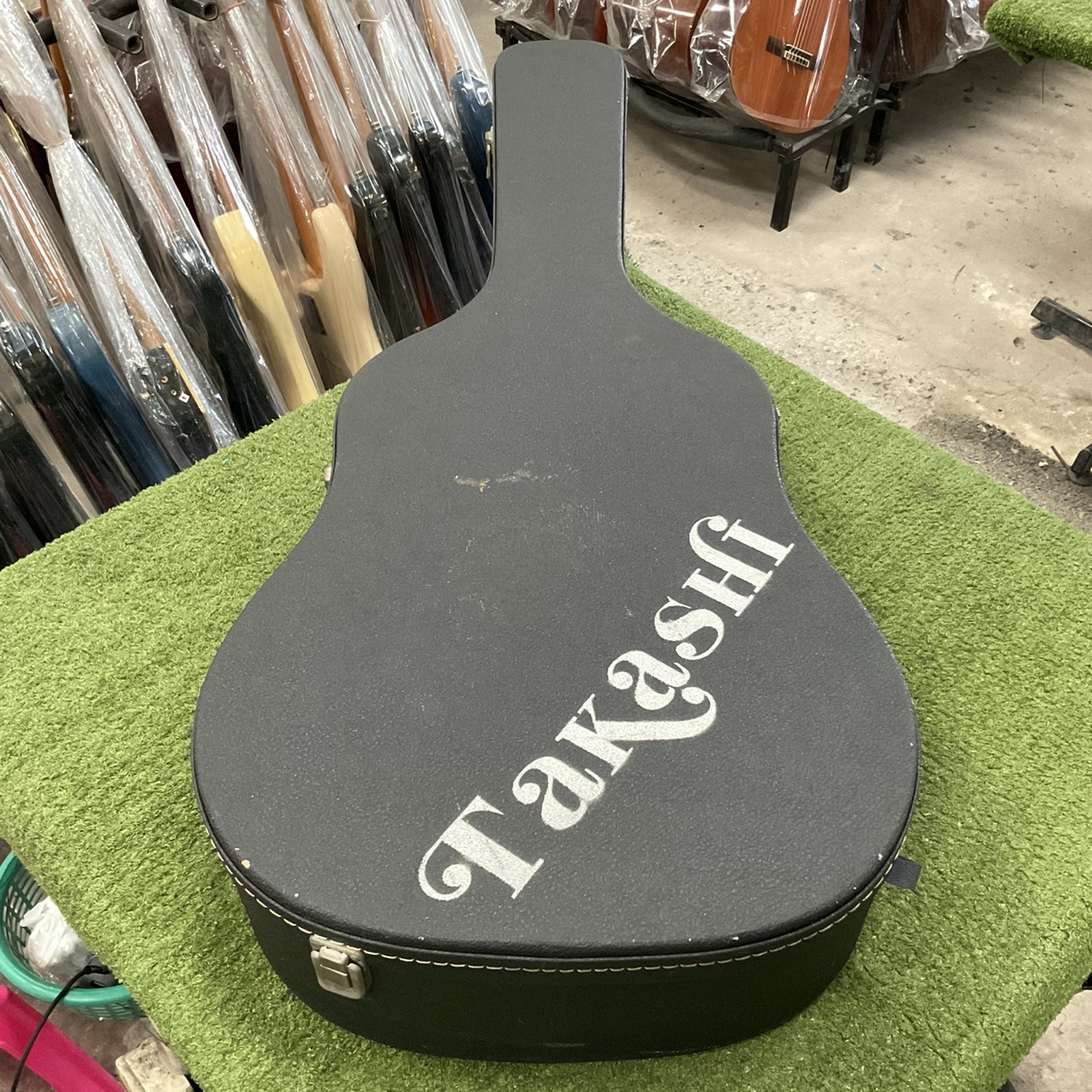 กล่องเคสกีต้าร์โปร่ง TAKASHI