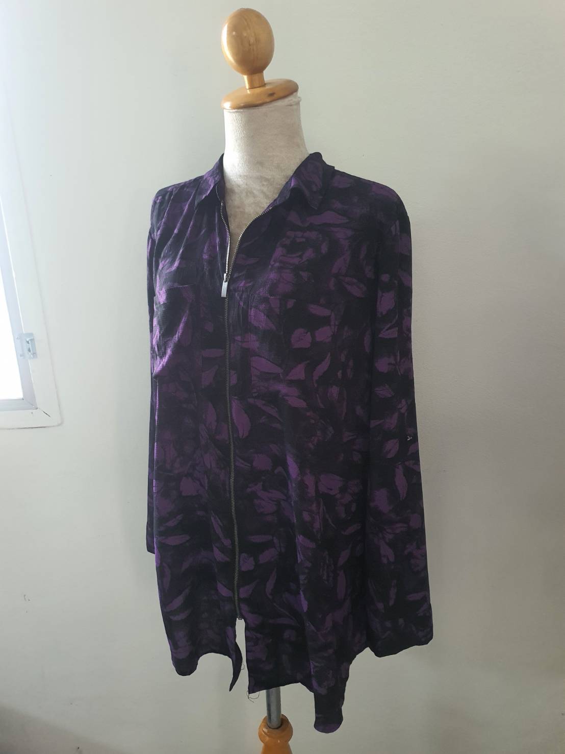 FF06437 เสื้อผ้ามือสอง ชีฟอง สีม่วงเข้ม rock&repulic อก 42 นิ้ว