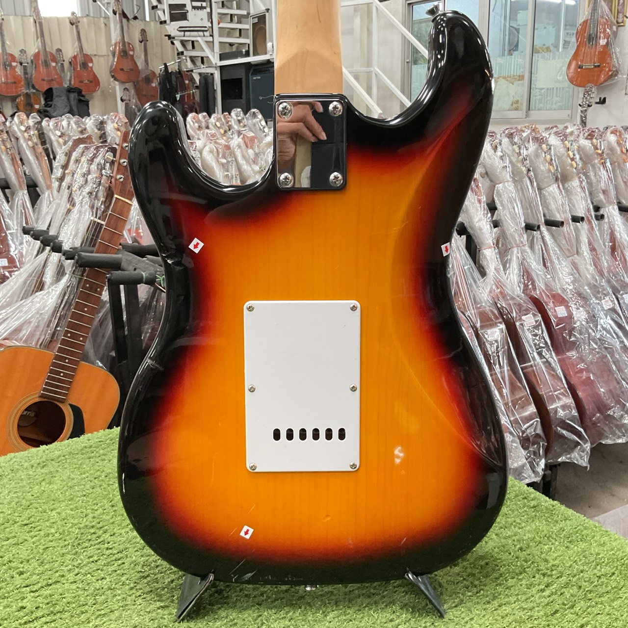 กีต้าร์ไฟฟ้า Vanguard