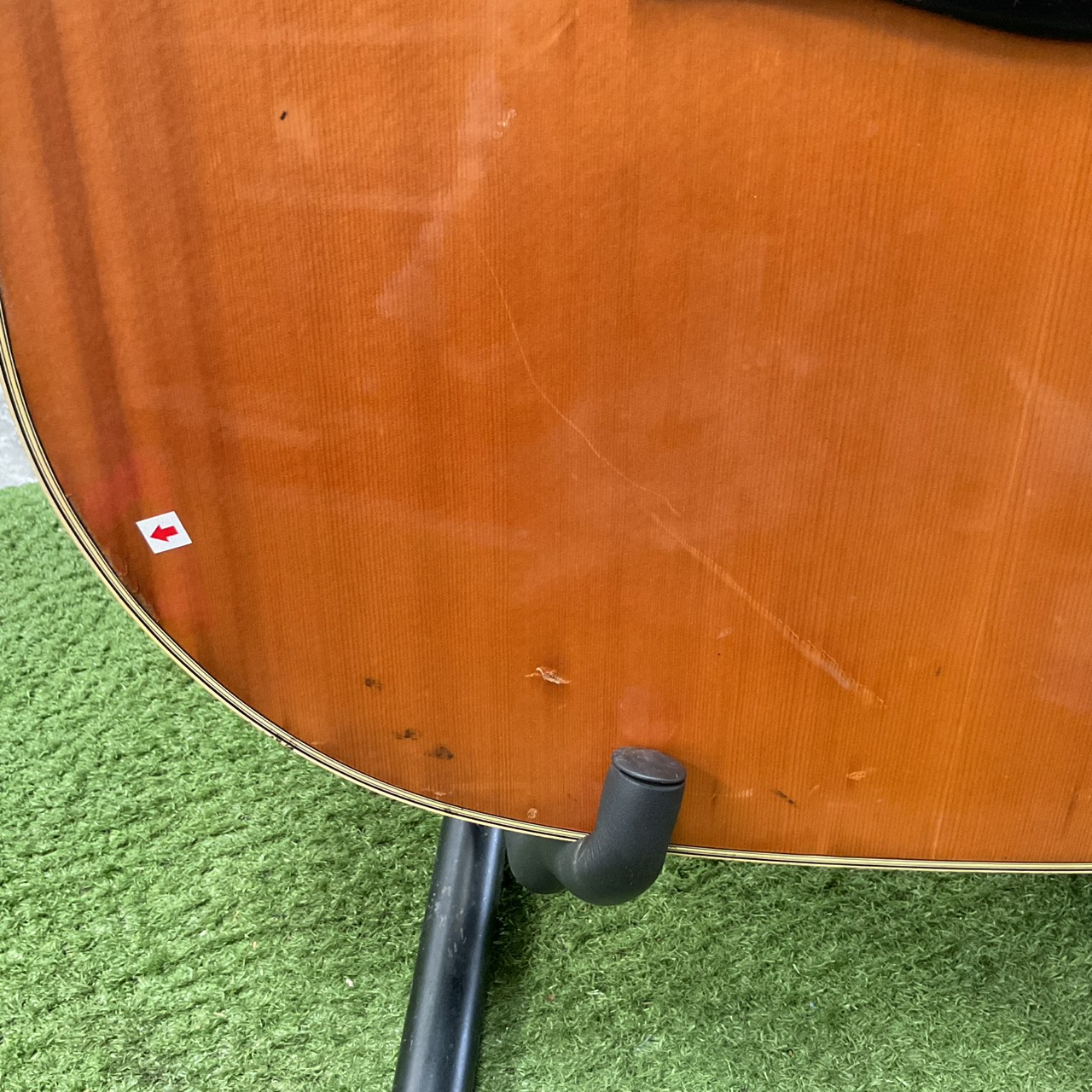 กีต้าร์โปร่ง YAMAHA : FG-200D