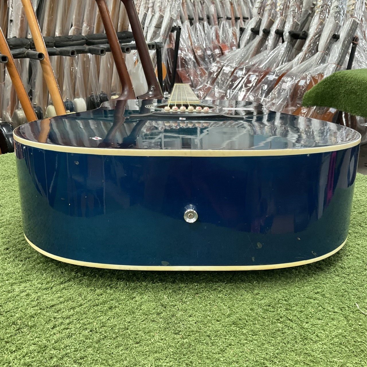 กีต้าร์โปร่ง Barclay : MD-120BLS