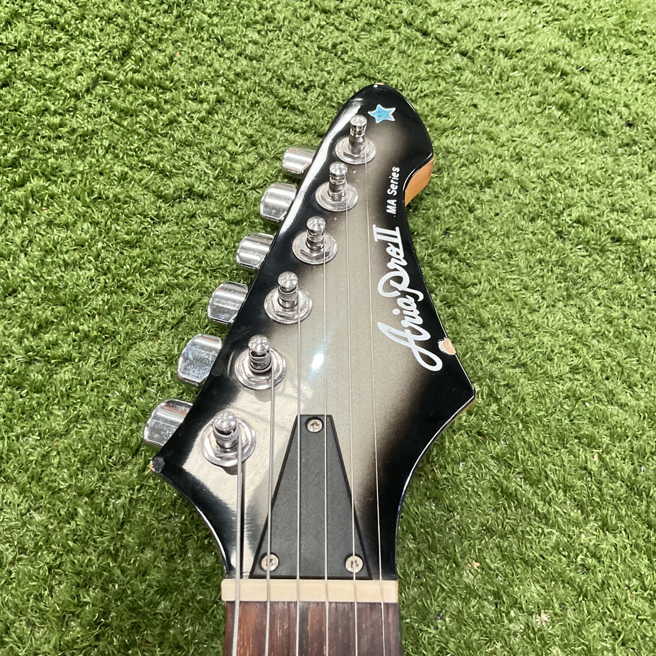 กีต้าร์ไฟฟ้า Aria Pro II : MA