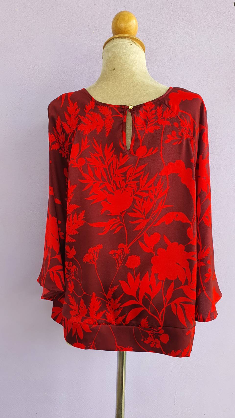 FF03320 เสื้อแฟชั่น สีแดง มือสอง แบรนด์ Liz claiborne อก free-48 นิ้ว