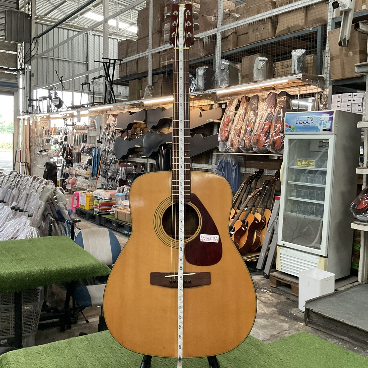 กีต้าร์โปร่ง YAMAHA : FG-160