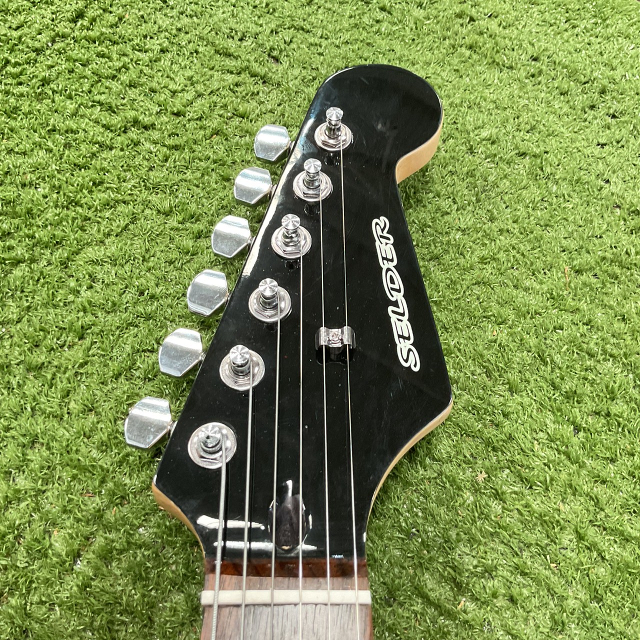 กีต้าร์ไฟฟ้า SELDER