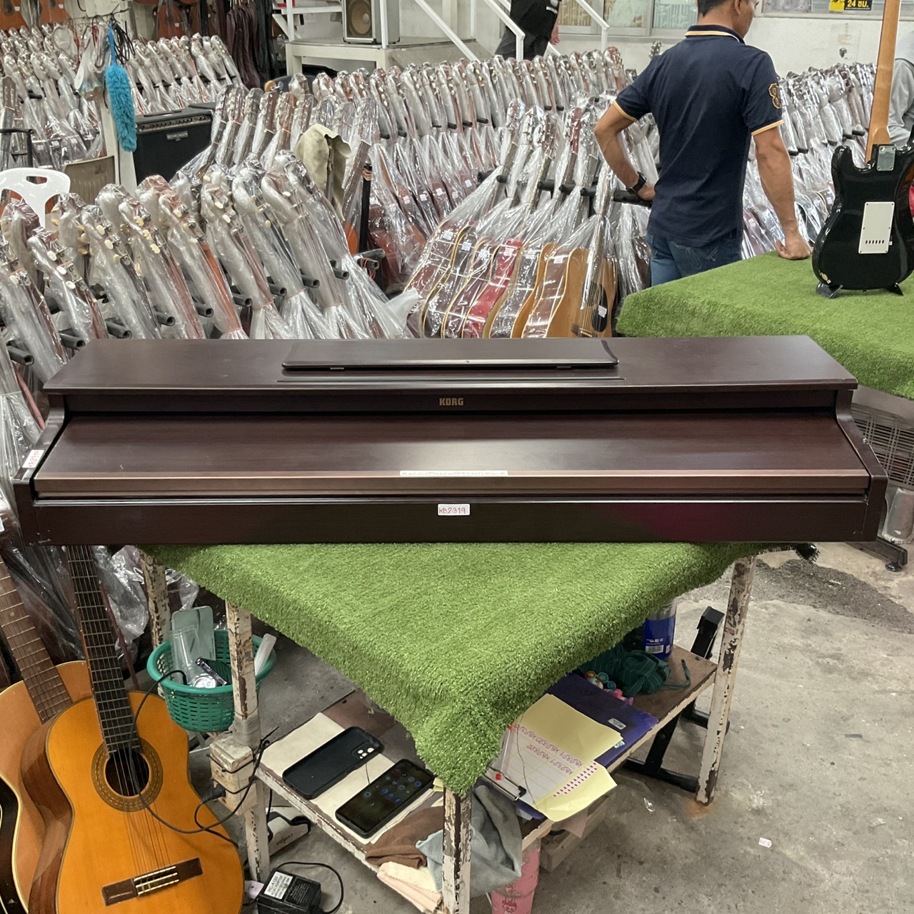 เปียโน KORG : C-3000