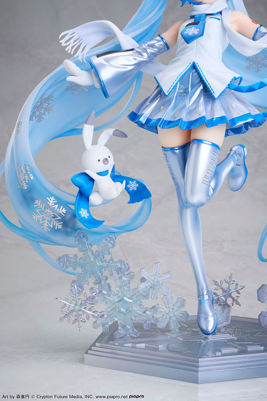 Snow Miku Sky Town 10th Anniversary Ver. 1/7 Complete Figure(Pre-order)