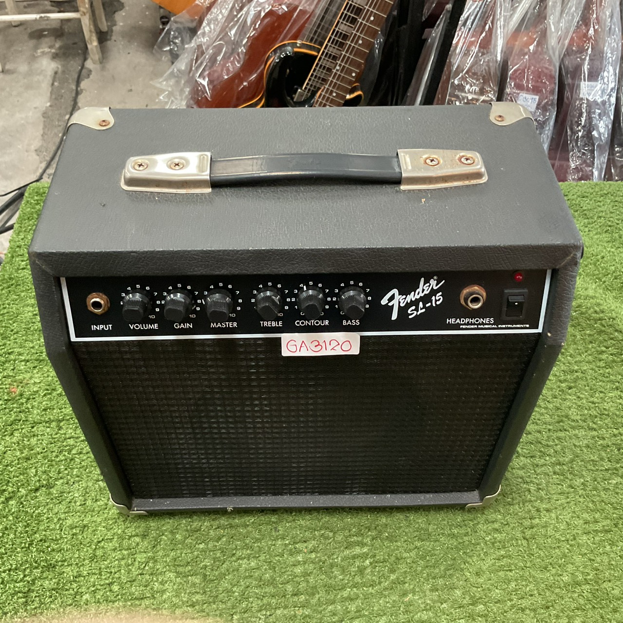 แอมป์กีต้าร์ Fender : SL-15