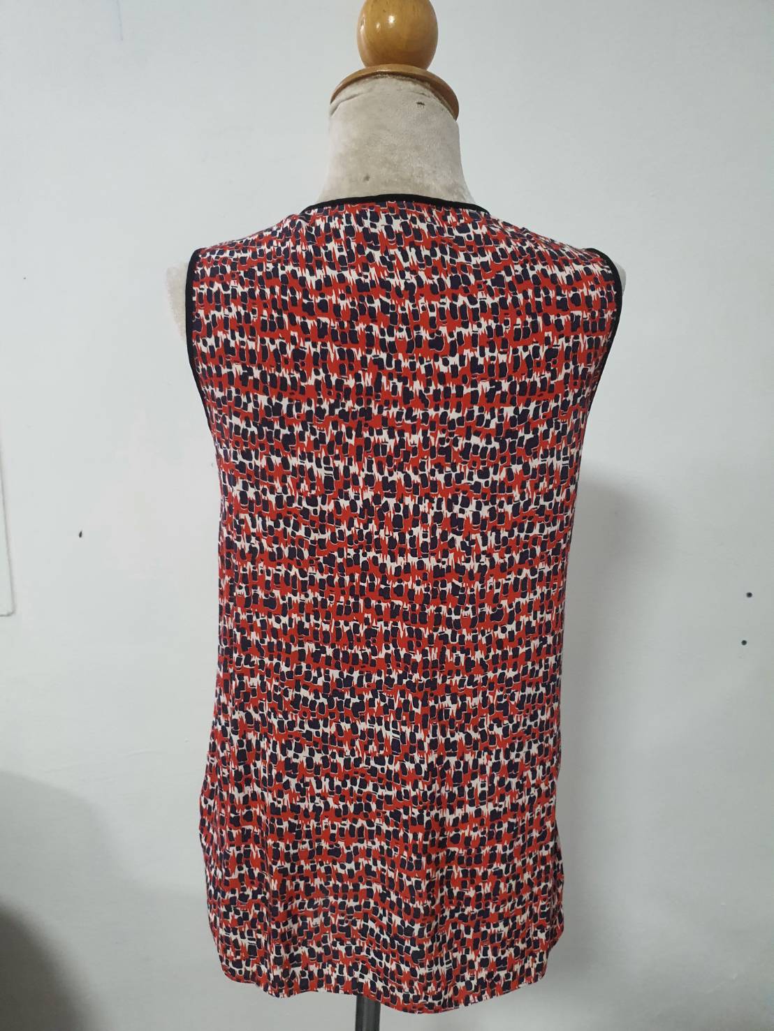 FF05609 เสื้อแฟชั่น มือสอง แขนกุด แบรนด์ZARA