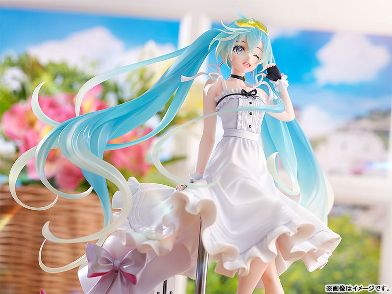 Hatsune Miku GT Project Racing Miku 2021 Vacation Style Ver. 1/7 Complete Figure(Pre-order)