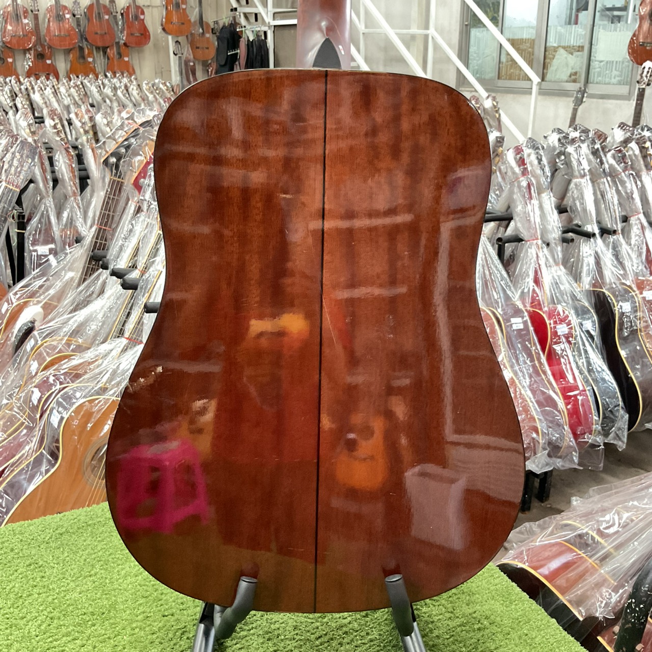 กีต้าร์โปร่ง MORRIS : MD-307LHTS (สำหรับมือซ้าย)