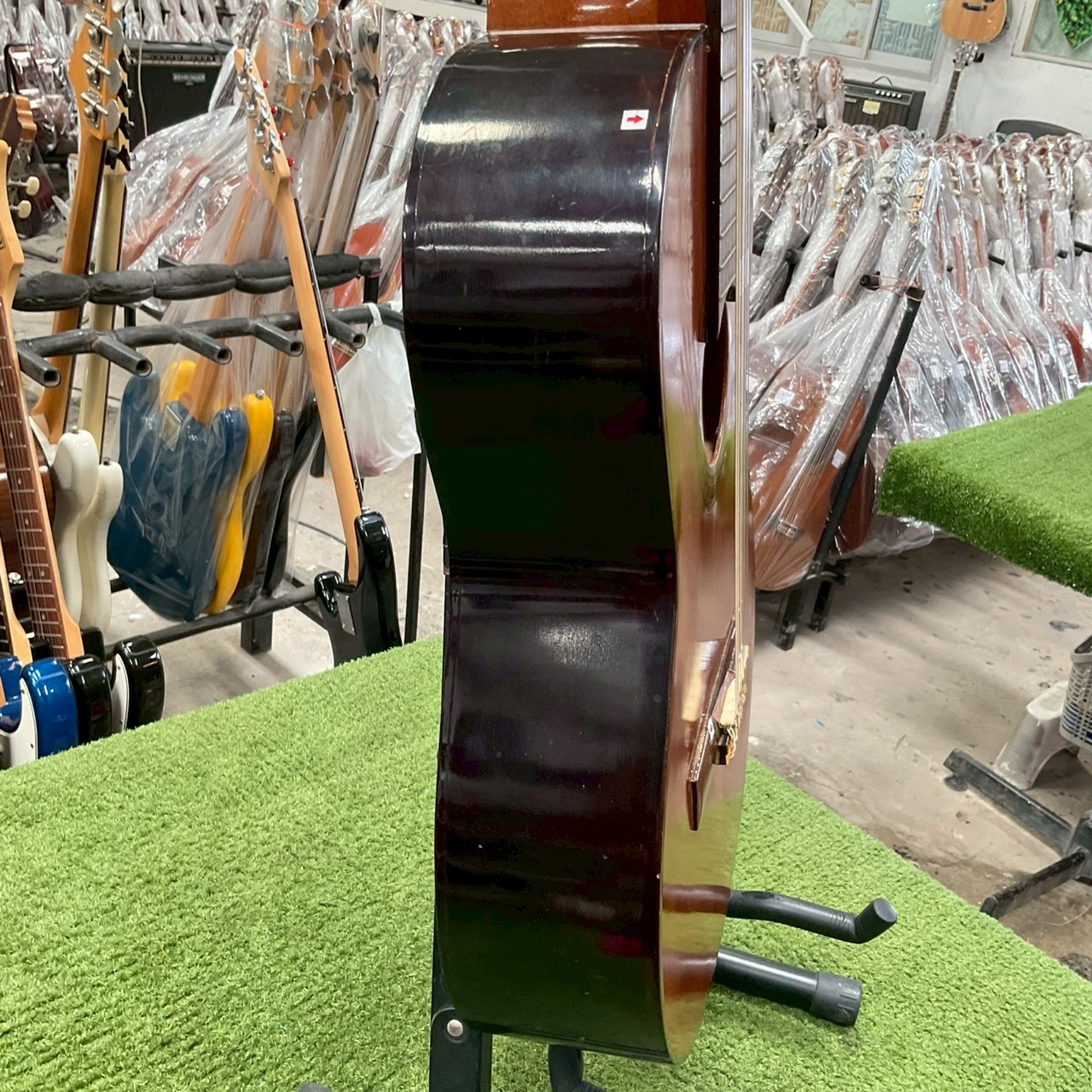 กีต้าร์คลาสสิค Zen-on Gut : No.60