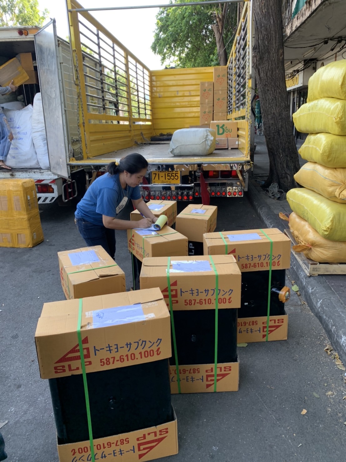 ถังน้ำมันรถบรรทุก 60 80 100 150 200 ลิตร