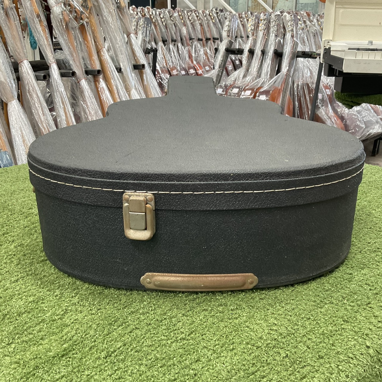 กล่องเคสกีต้าร์คลาสสิค