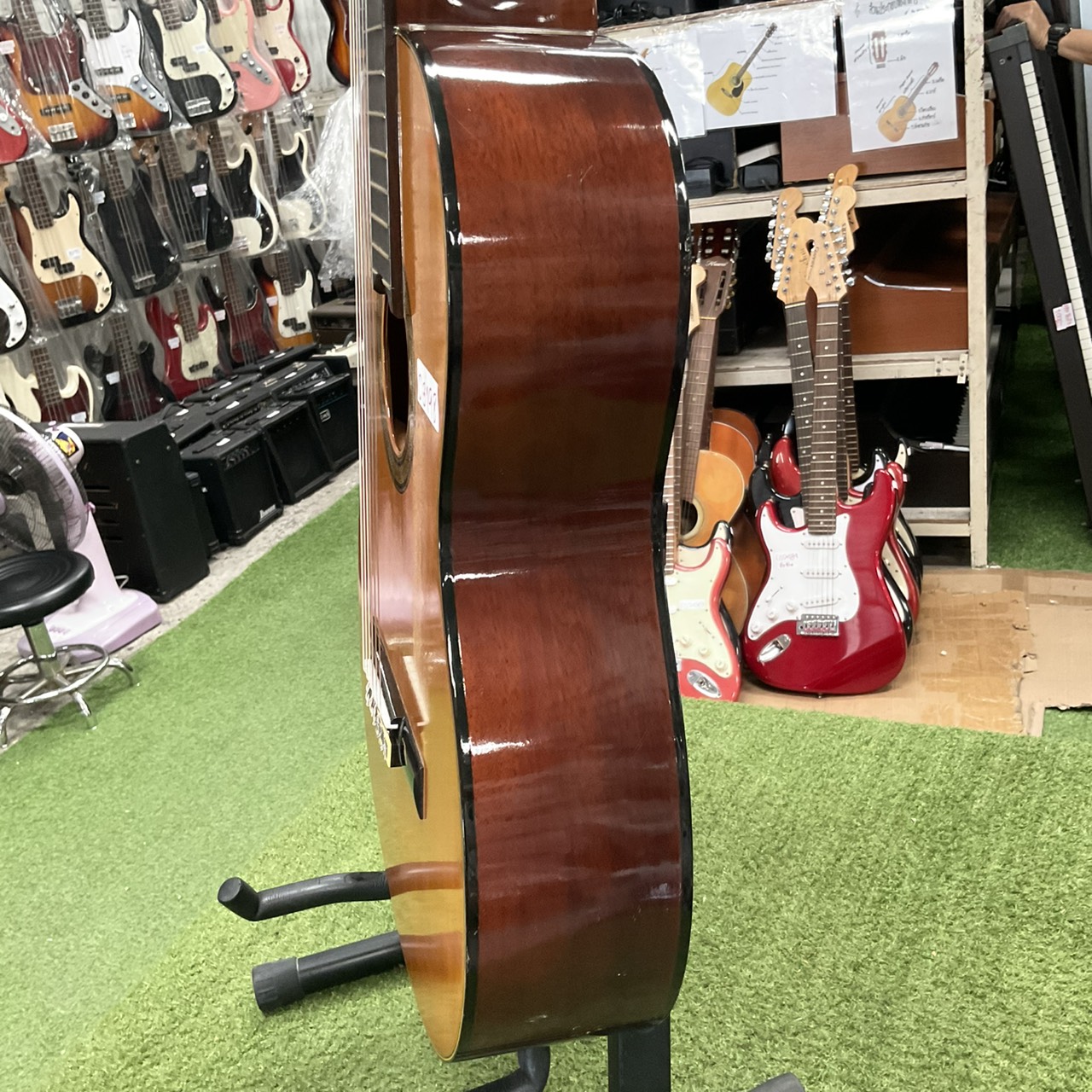 กีต้าร์คลาสสิค YAMAHA : C-150