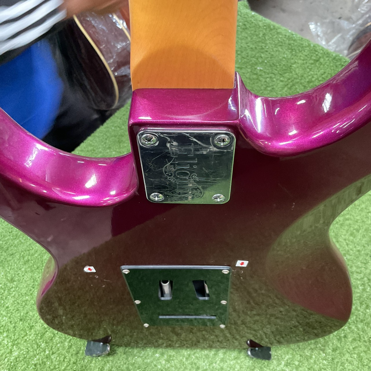 กีต้าร์ไฟฟ้า Elioth : S305